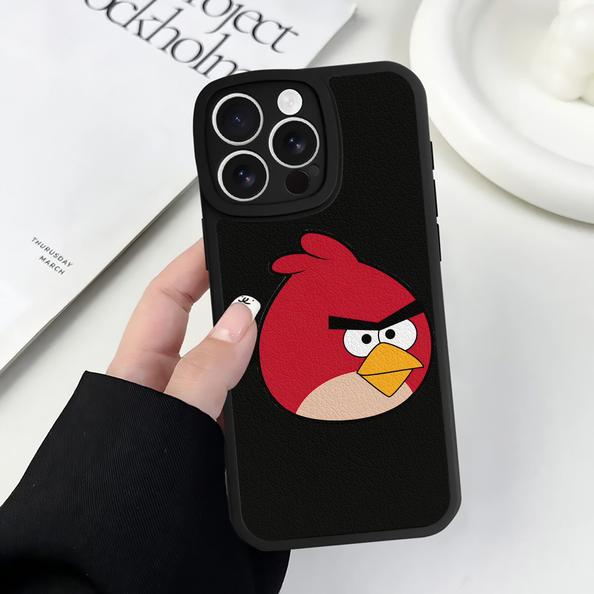 （画像用） Angry Birds アングリーバード 【iPhone 16シリーズ対応】シリコンスマホケース（レザー調） 材質：シリコン